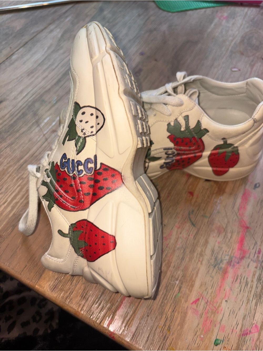GUCCI Rhython Strawberry Sneaker - Picture 6 of 16